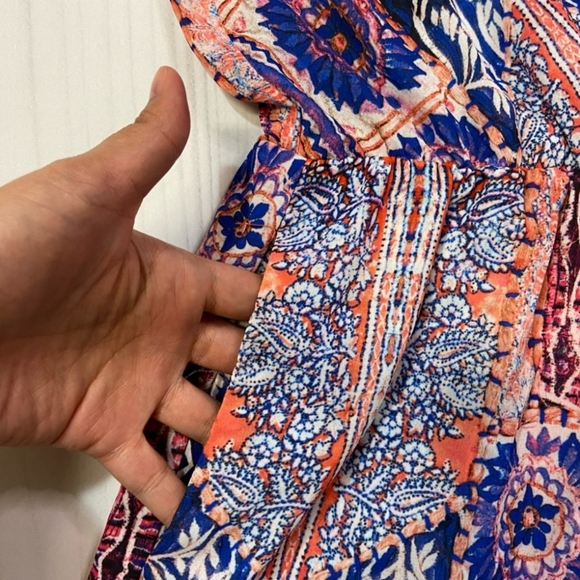 REVOLE HEARTLOOM Lilah floral Romper Size sm - Picture 6 of 10